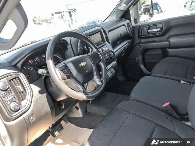 chevrolet Silverado 3500HD 2021 - 13