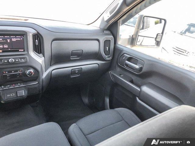 chevrolet Silverado 3500HD 2021 - 25