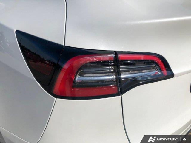 tesla Model Y 2023 - 11