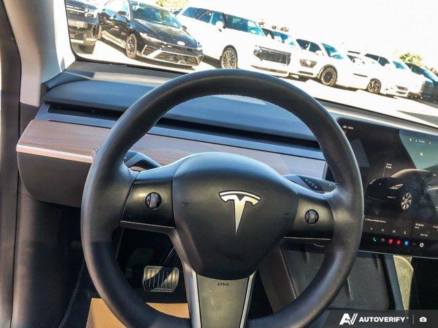 tesla Model Y 2023 - 13