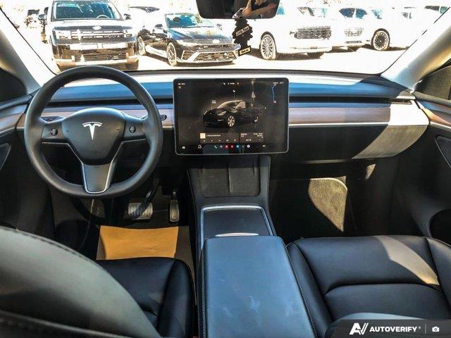 tesla Model Y 2023 - 23