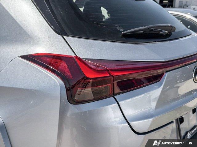 lexus UX 2023 - 11