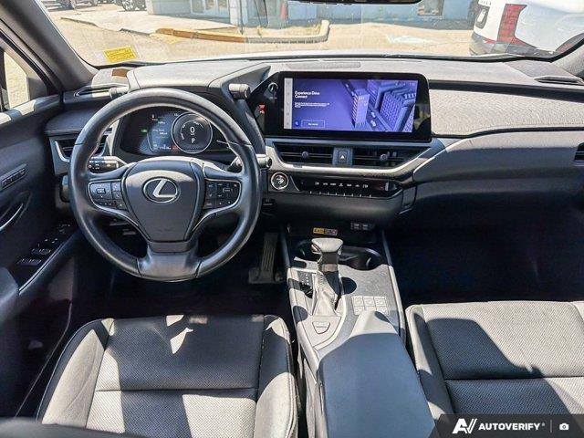 lexus UX 2023 - 15
