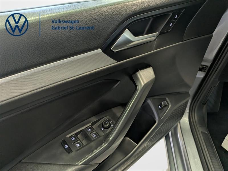 volkswagen Jetta 2019 - 10