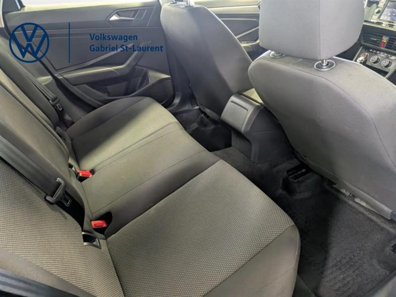 volkswagen Jetta 2019 - 15