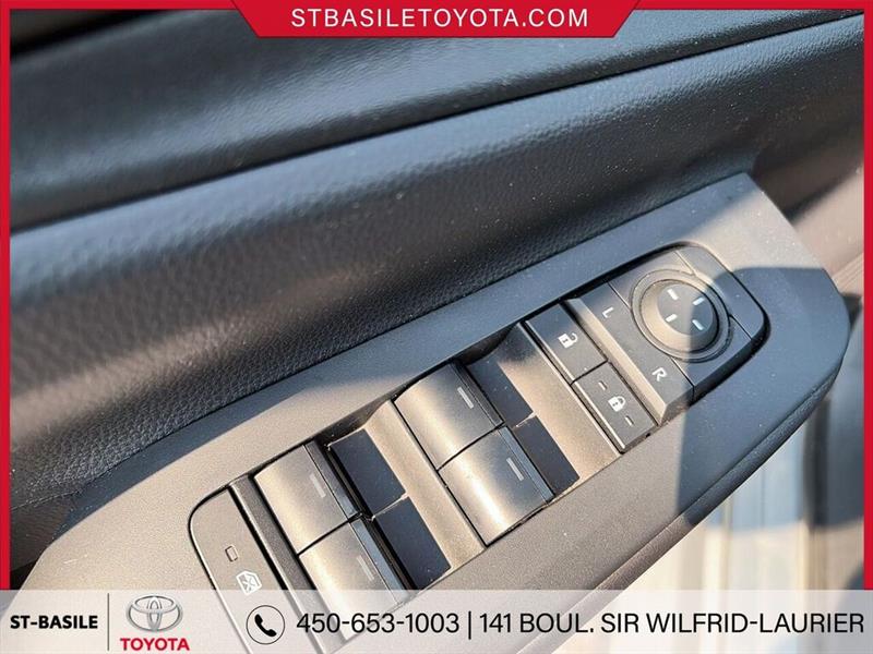 toyota Prius Prime 2024 - 14