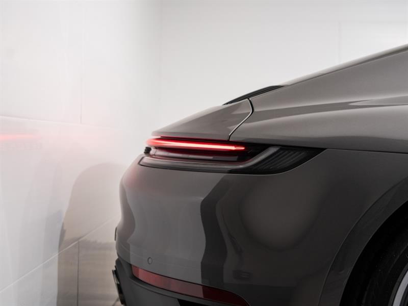 porsche 911 2021 - 12