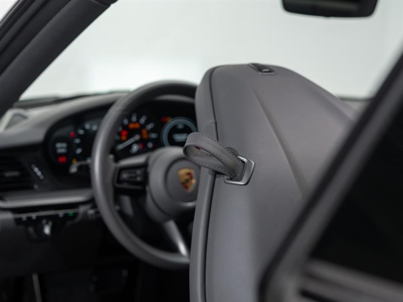 porsche 911 2021 - 25