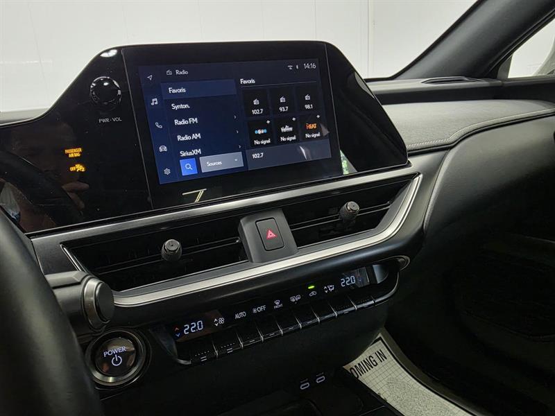 lexus UX-series 2023 - 8
