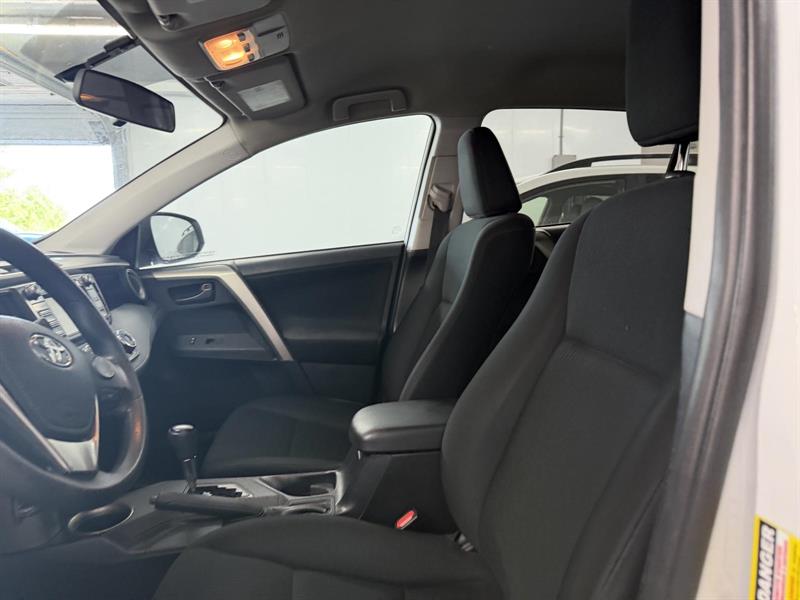 toyota RAV4 2015 - 9