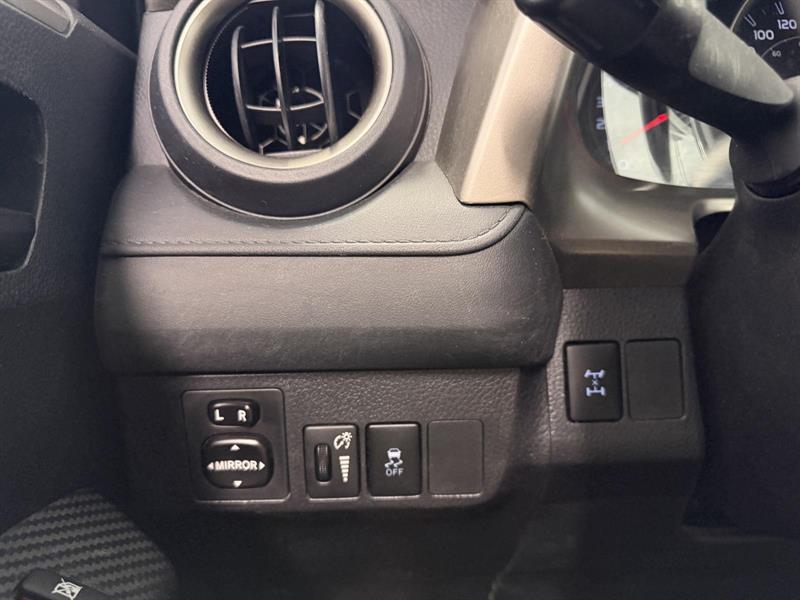 toyota RAV4 2015 - 19