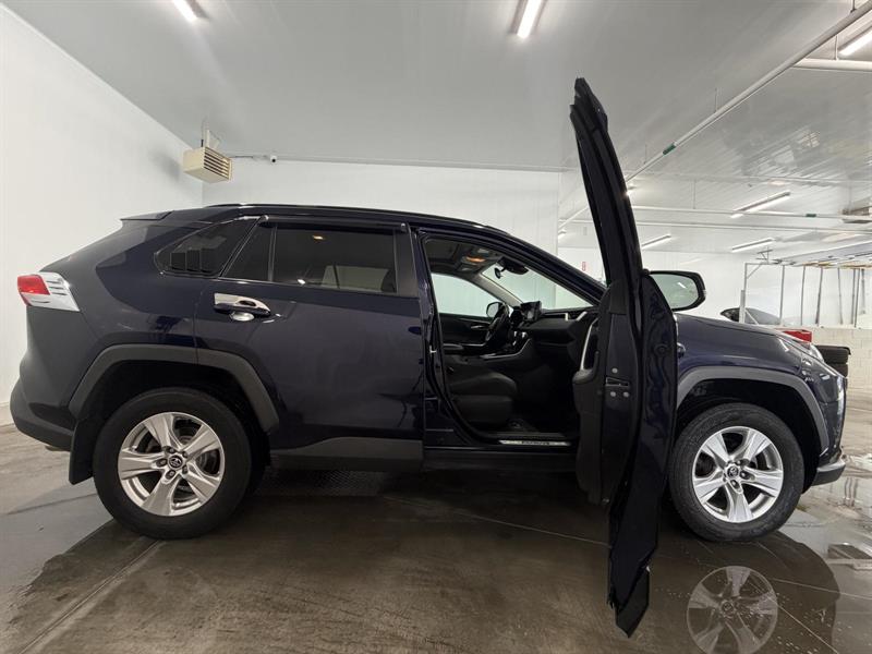 toyota RAV4 2020 - 9