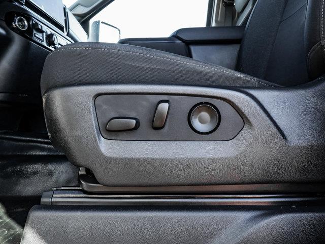 chevrolet Silverado 1500 2025 - 21