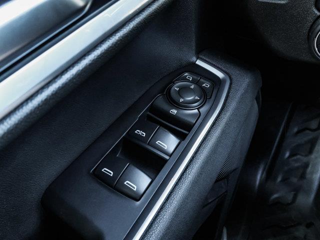 chevrolet Silverado 1500 2025 - 19