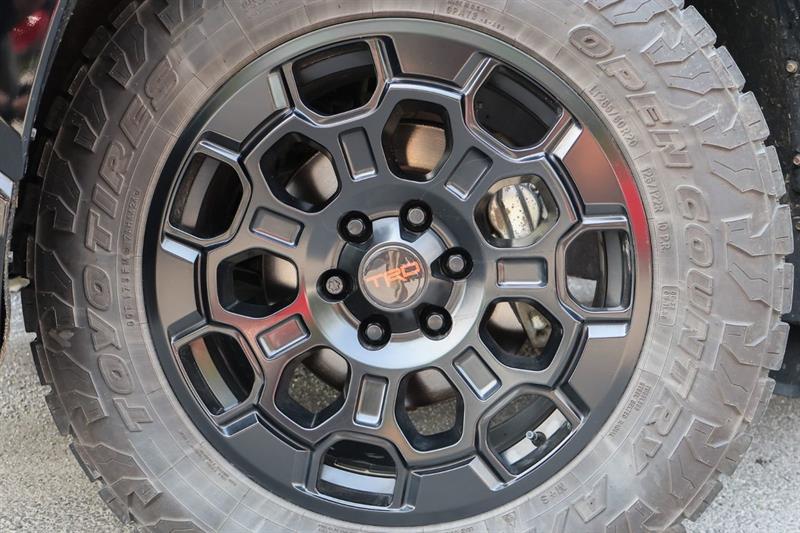 toyota Sequoia 2025 - 6