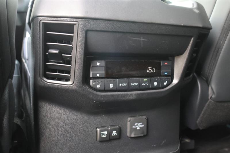 toyota Sequoia 2025 - 23