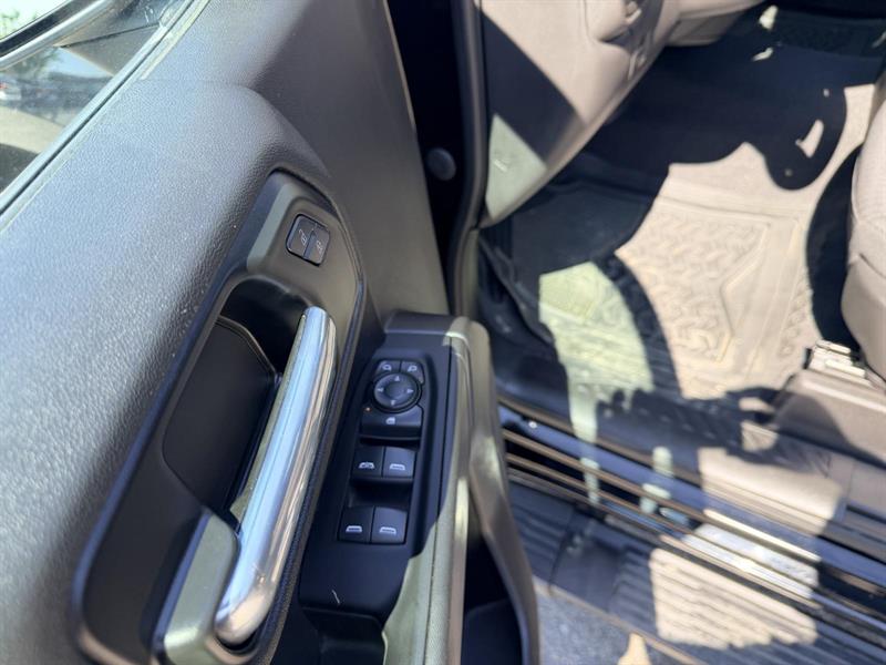 chevrolet Silverado 1500 2022 - 16