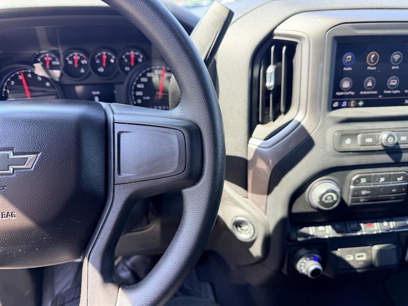 chevrolet Silverado 1500 2022 - 21