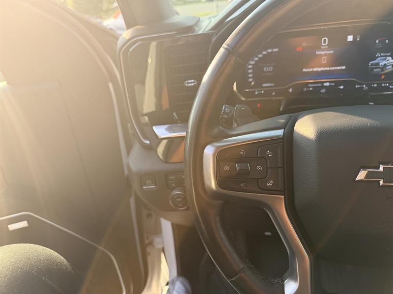 chevrolet Silverado 1500 2023 - 23