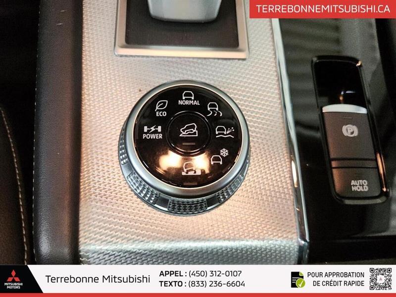 mitsubishi Outlander PHEV 2023 - 25