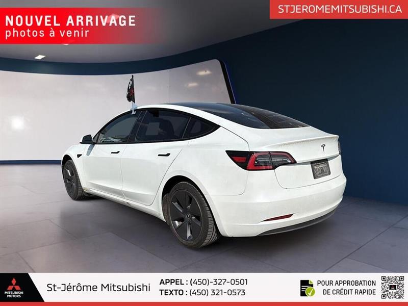 tesla Model 3 2022 - 4