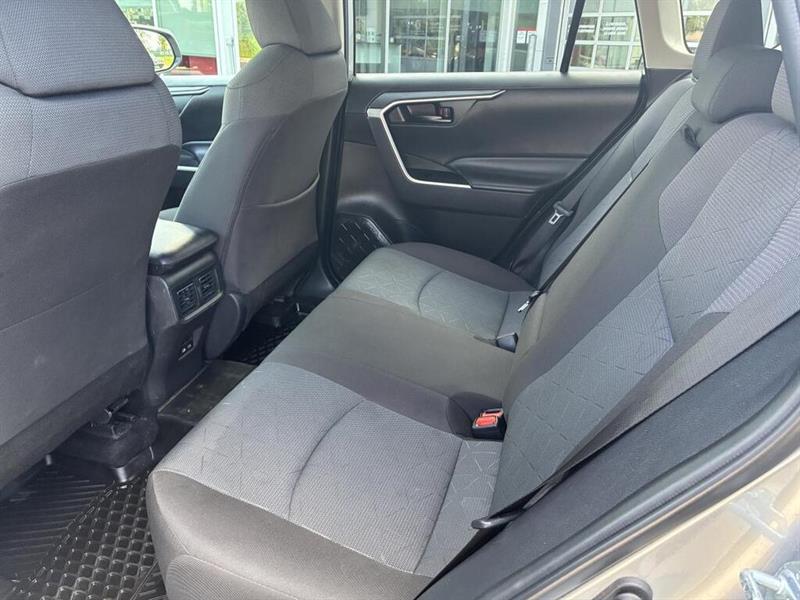 toyota RAV4 2025 - 12