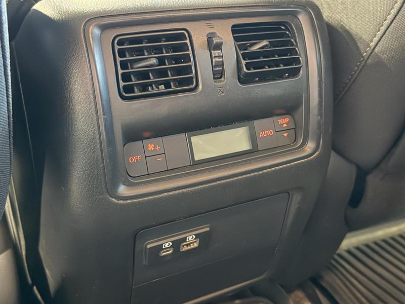 nissan Pathfinder 2020 - 10