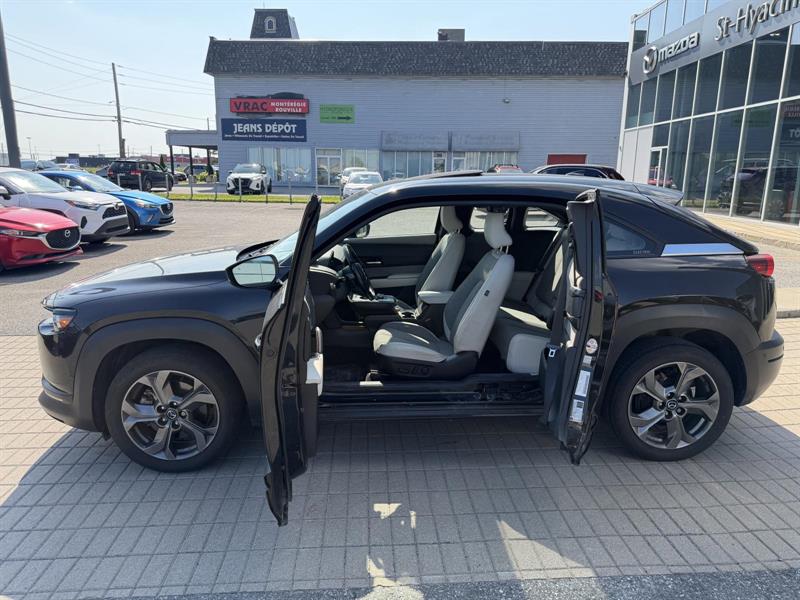 mazda MX-30 2022 - 14