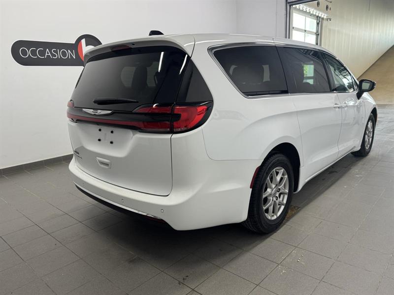 chrysler Pacifica 2024 - 4