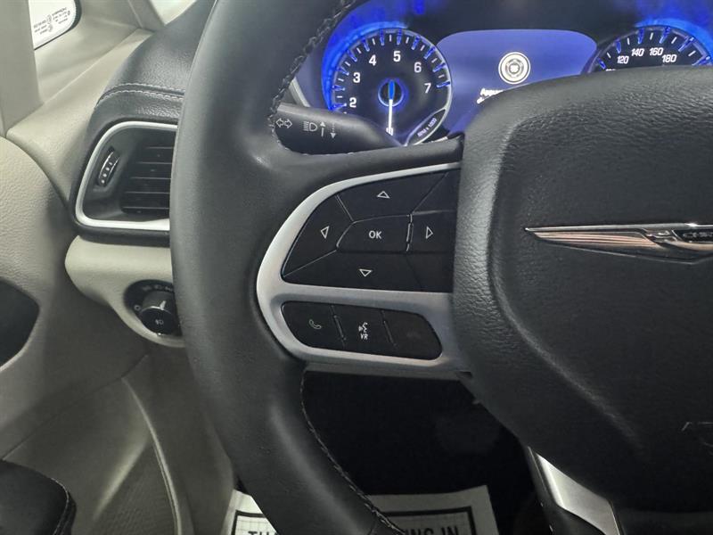 chrysler Pacifica 2024 - 12
