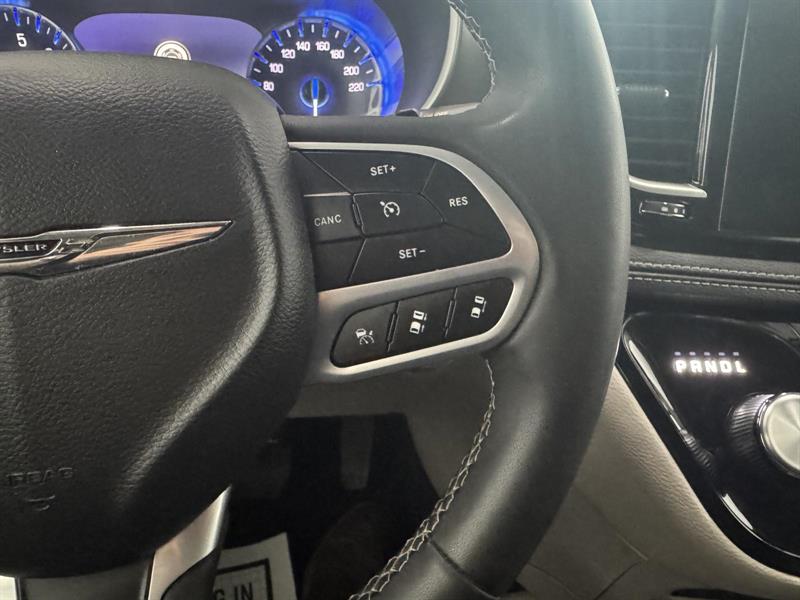 chrysler Pacifica 2024 - 13