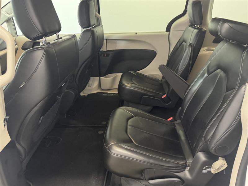chrysler Pacifica 2024 - 21
