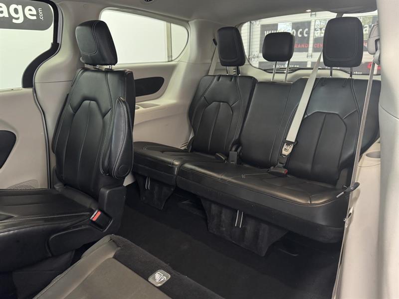 chrysler Pacifica 2024 - 22