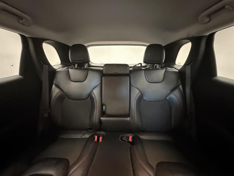 jeep Cherokee 2019 - 11