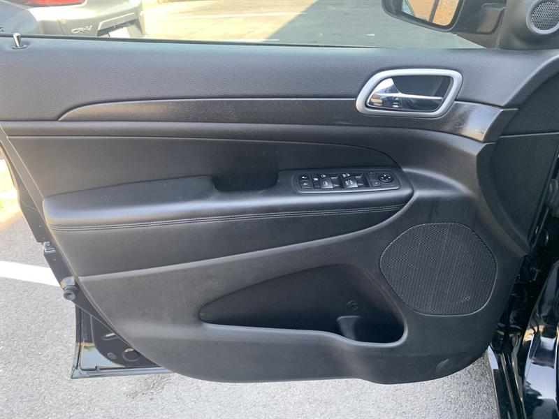 jeep Grand Cherokee 2018 - 11