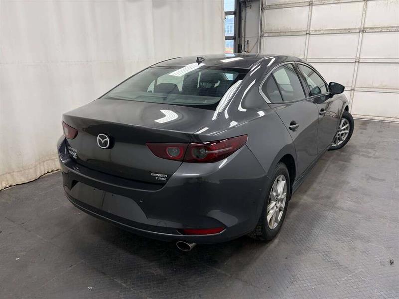 mazda Mazda3 2021 - 10