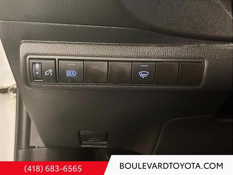 toyota Corolla 2022 - 11