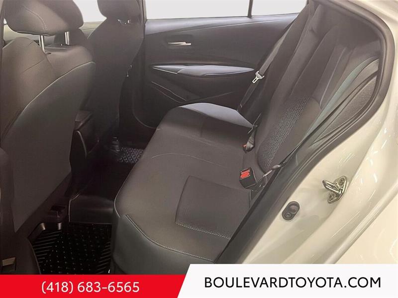 toyota Corolla 2022 - 17