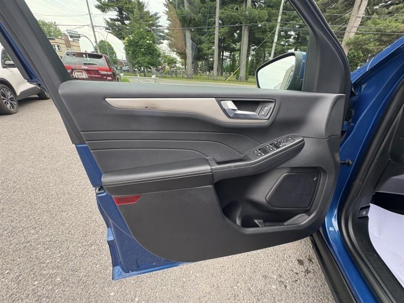 ford Escape 2022 - 10