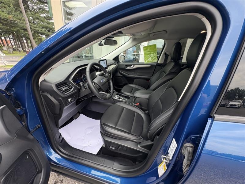 ford Escape 2022 - 11