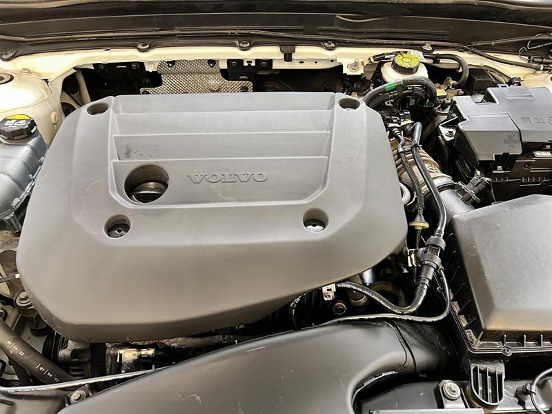 volvo XC40 2023 - 13