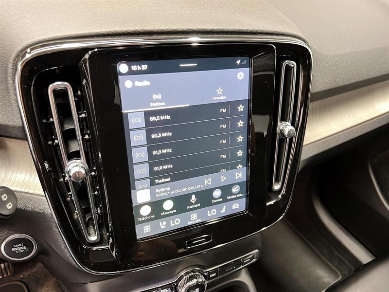 volvo XC40 2023 - 18