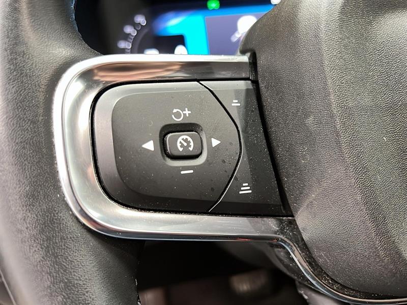 volvo XC40 2023 - 23