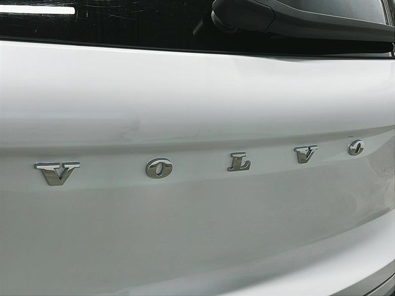 volvo XC40 2023 - 30