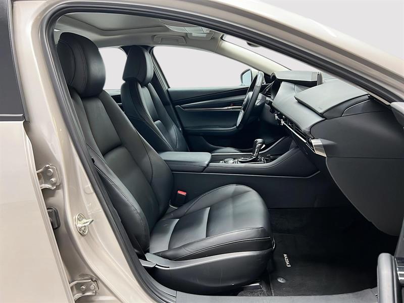 mazda Mazda3 2024 - 8