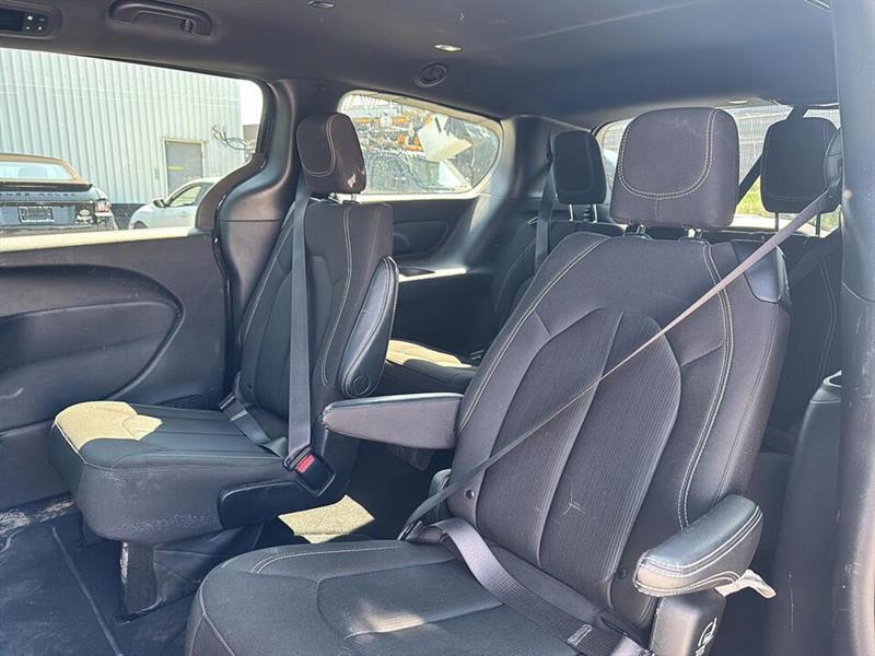 chrysler Pacifica 2023 - 14