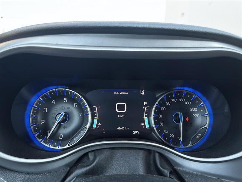 chrysler Pacifica 2023 - 29