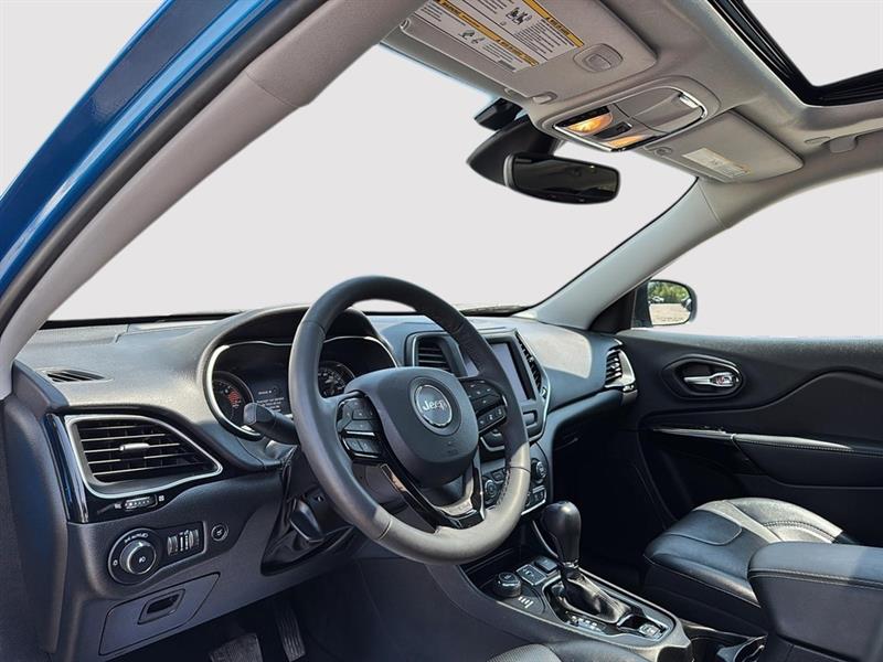 jeep Cherokee 2023 - 13
