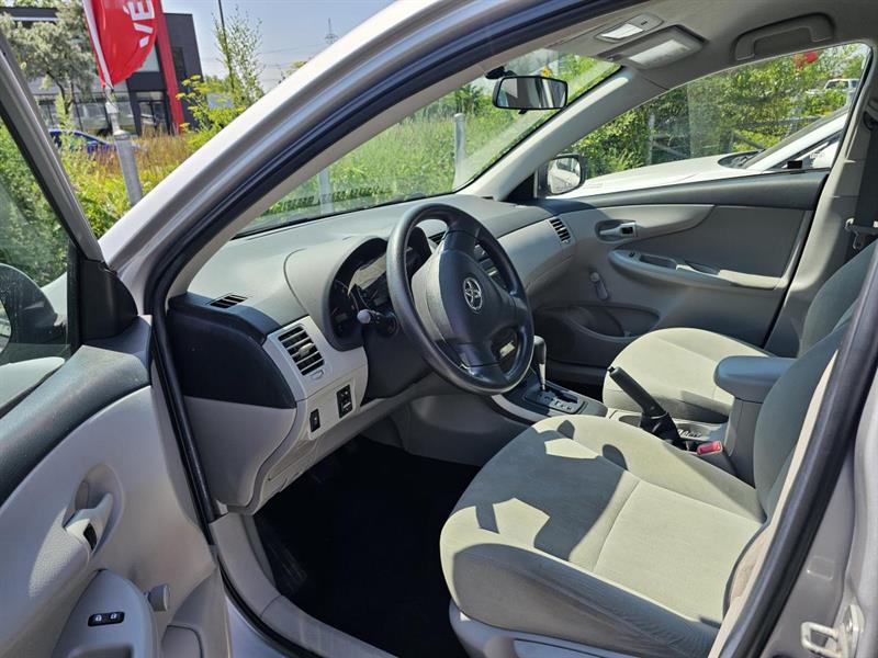 toyota Corolla 2011 - 4