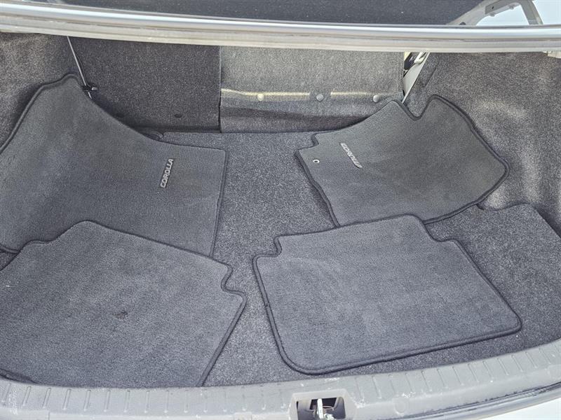 toyota Corolla 2011 - 7